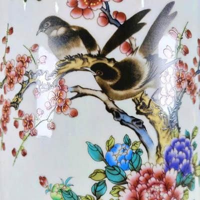 BÌNH DÁNG TRỤ MEN NGỌC - XUÂN SẮC MÃN VIÊN